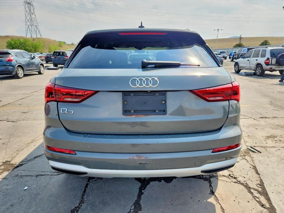 2020 AUDI Q3 PREMIUM PREMIUM 6