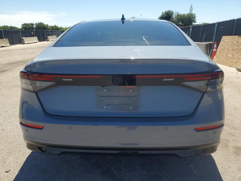 2023 HONDA ACCORD TOURING HYBRID 6