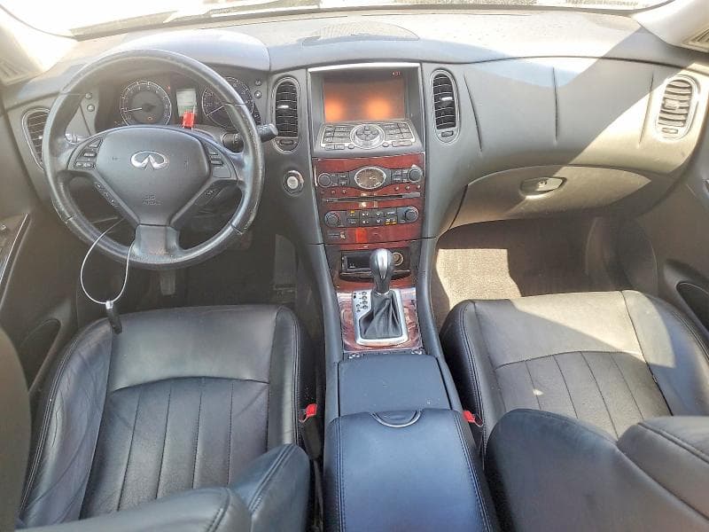 2017 INFINITI QX50 BASE BASE 8