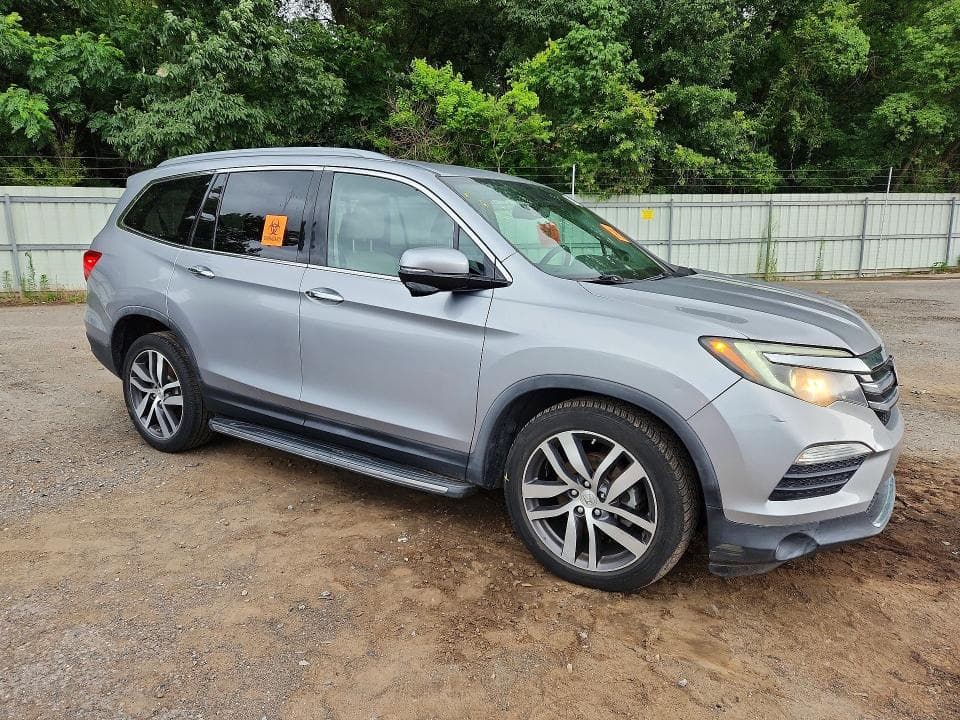 2017 HONDA PILOT TOURING 4