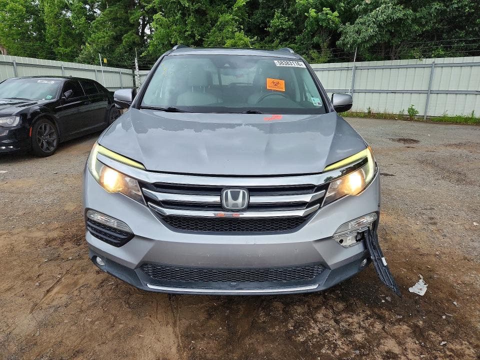 2017 HONDA PILOT TOURING 5