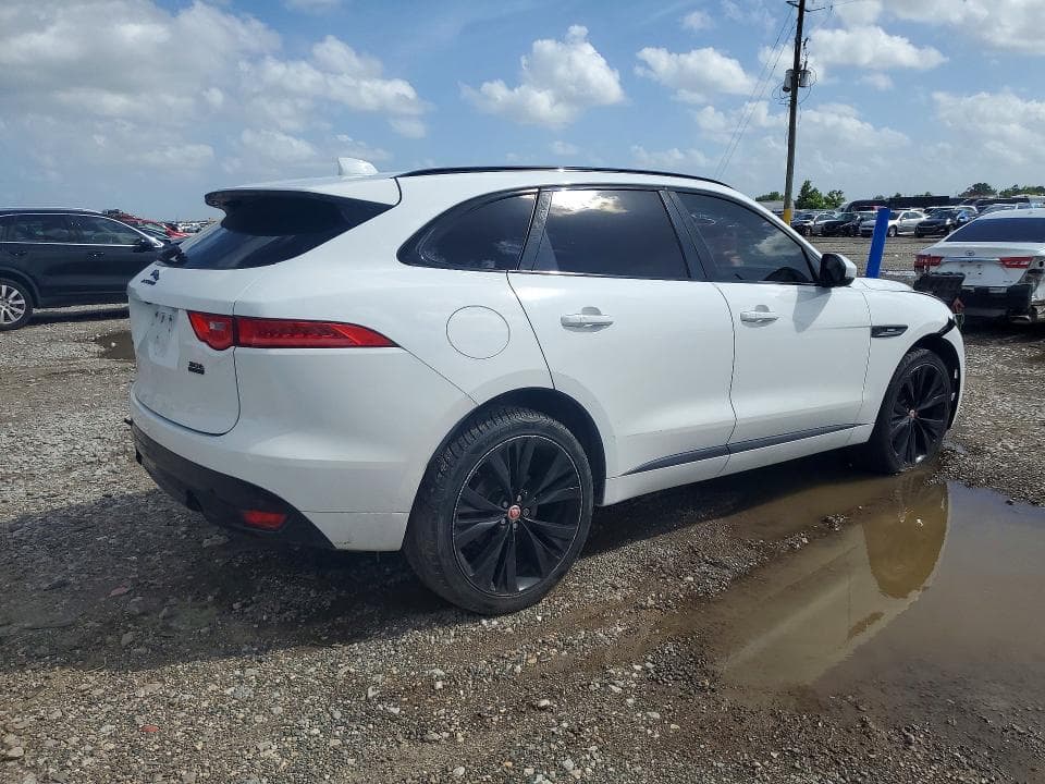2018 JAGUAR F-PACE R - SPORT 3