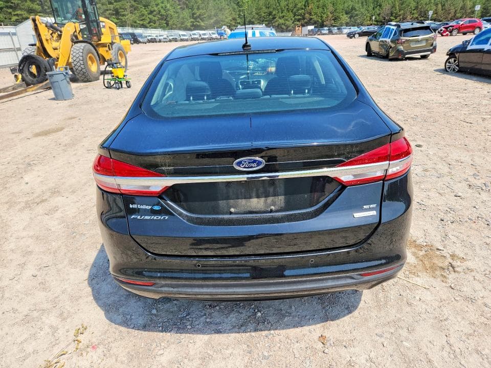 2017 FORD FUSION SE 6