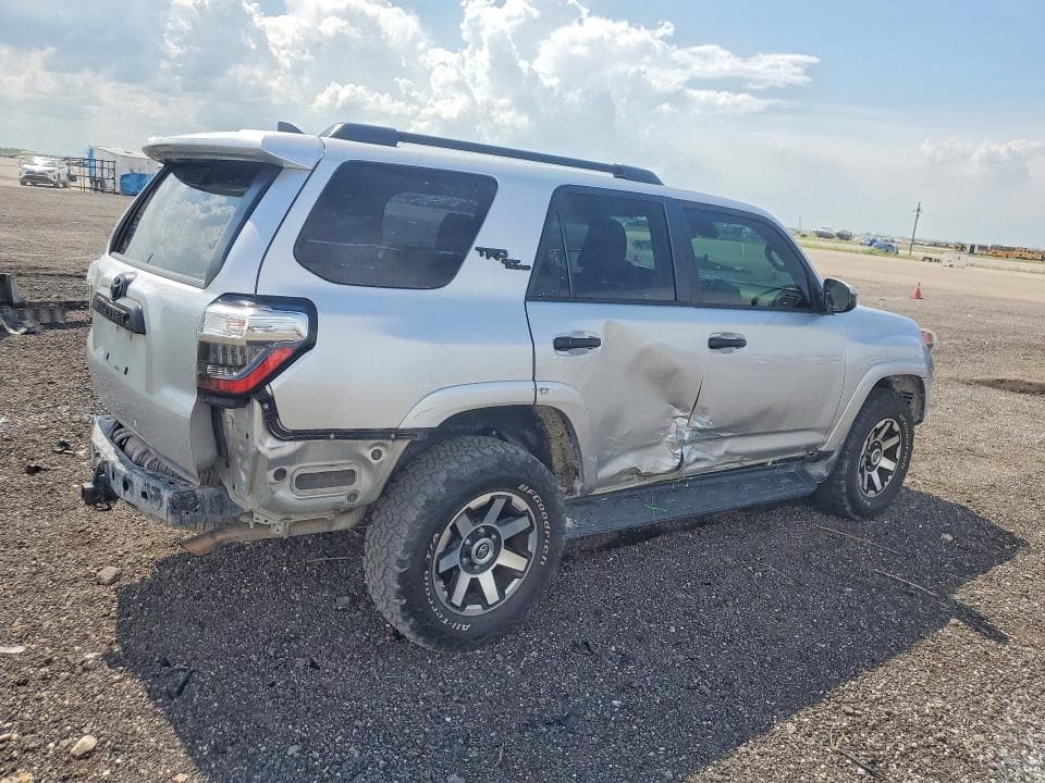 2020 TOYOTA 4RUNNER TRD OFF-ROAD 3