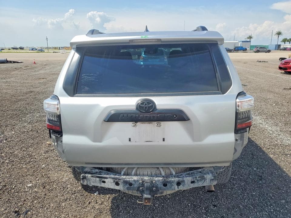 2020 TOYOTA 4RUNNER TRD OFF-ROAD 6