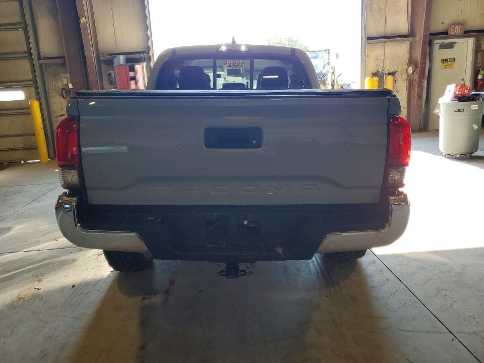 2020 TOYOTA TACOMA SR5 SR5 6