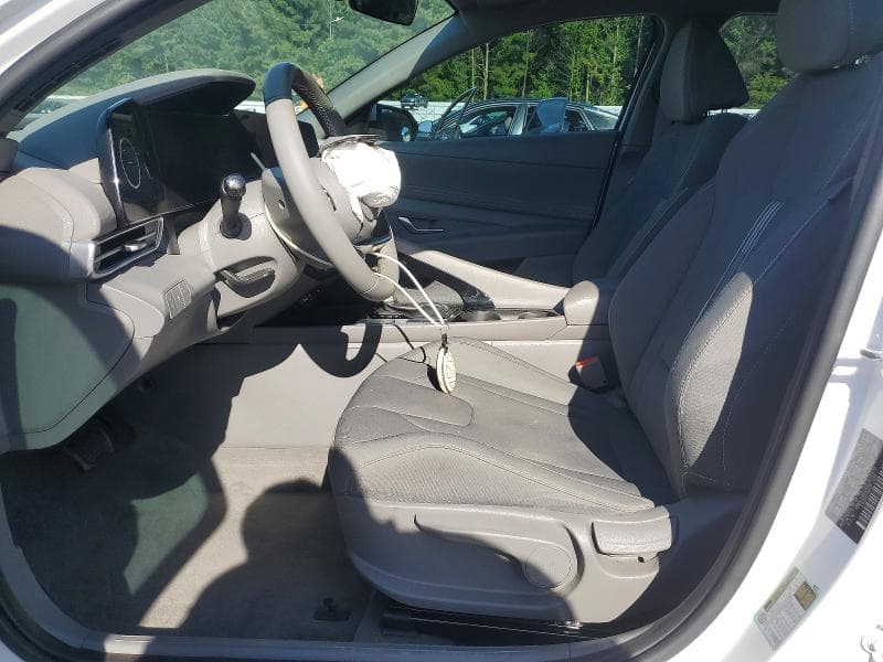 2024 HYUNDAI ELANTRA SEL 7