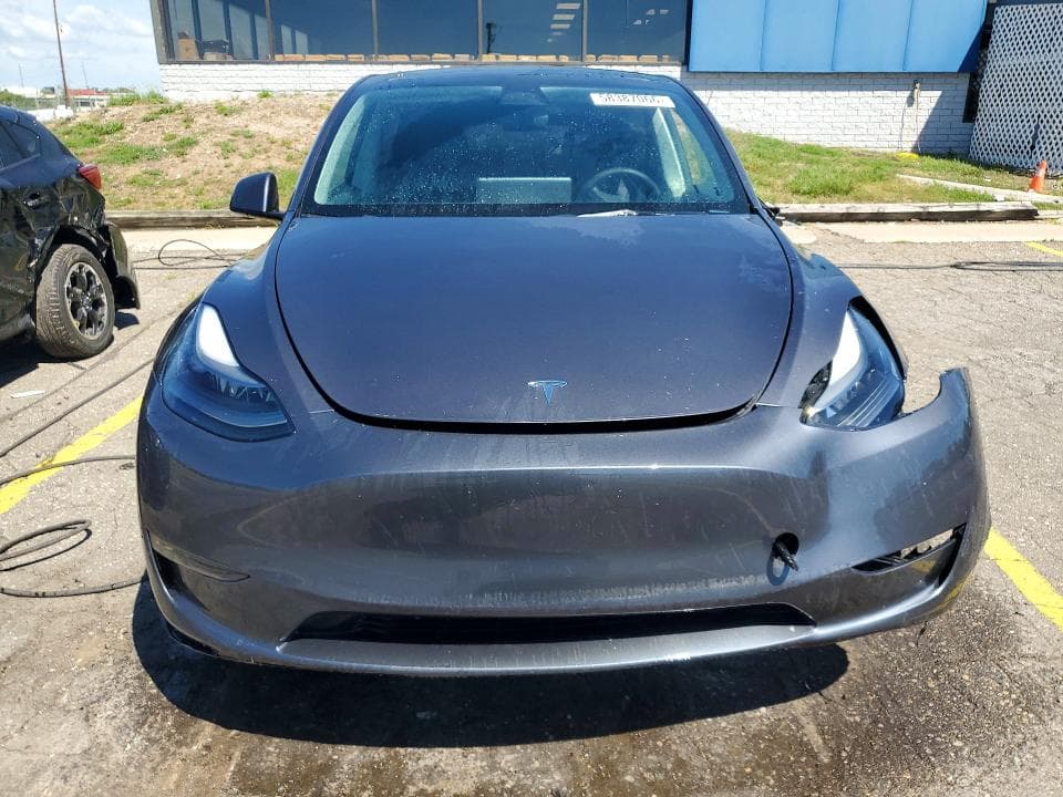 2023 TESLA MODEL Y 5