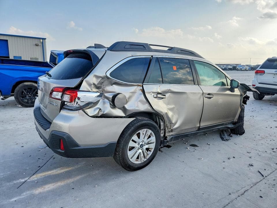 2019 SUBARU OUTBACK 2.5I PREMIUM 3