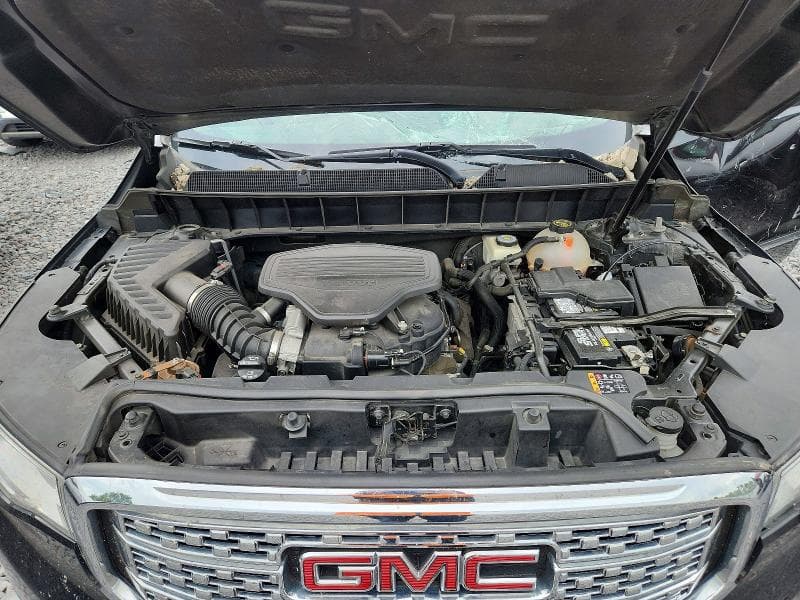 2017 GMC ACADIA DENALI 11