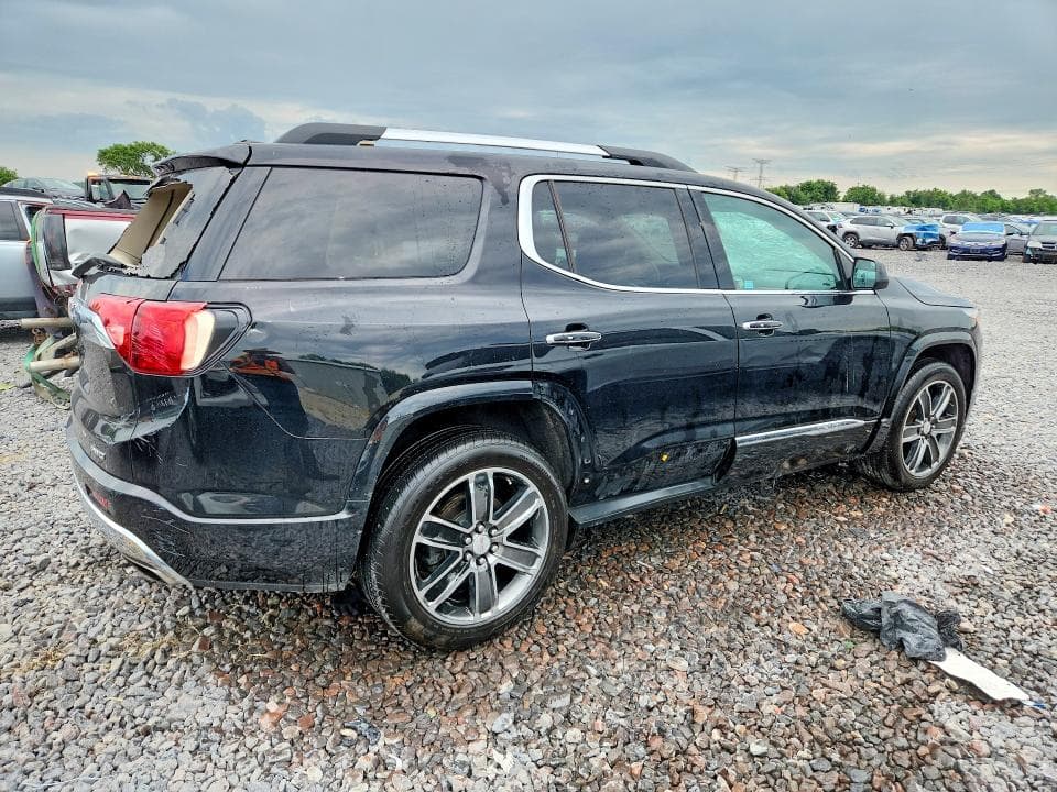 2017 GMC ACADIA DENALI 3