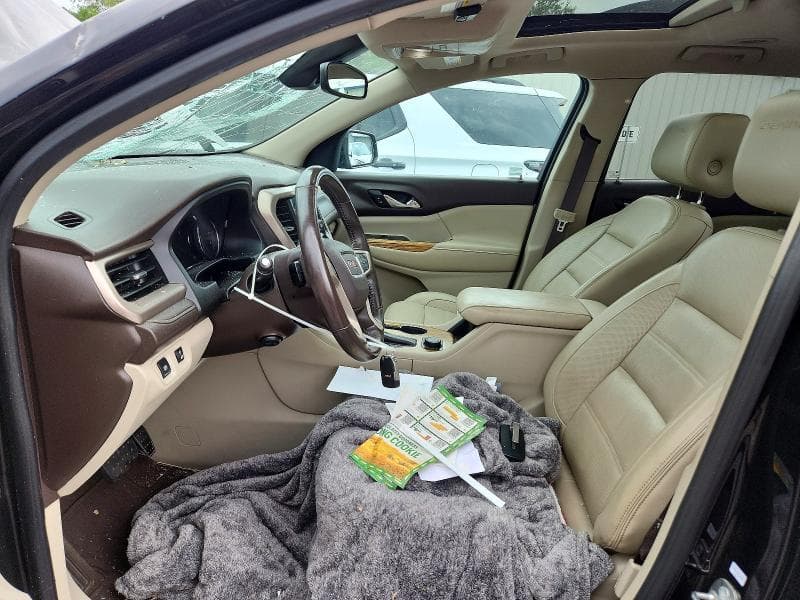 2017 GMC ACADIA DENALI 7