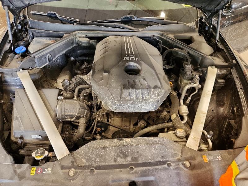 2018 KIA STINGER PREMIUM PREMIUM 11