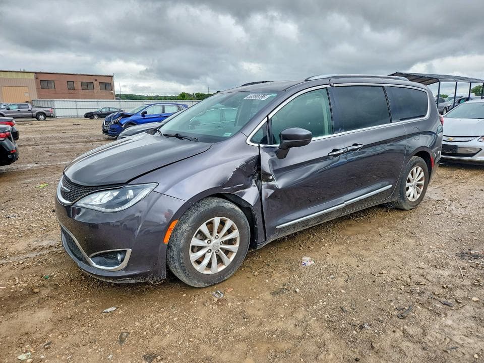 2019 CHRYSLER PACIFICA TOURING L - 1