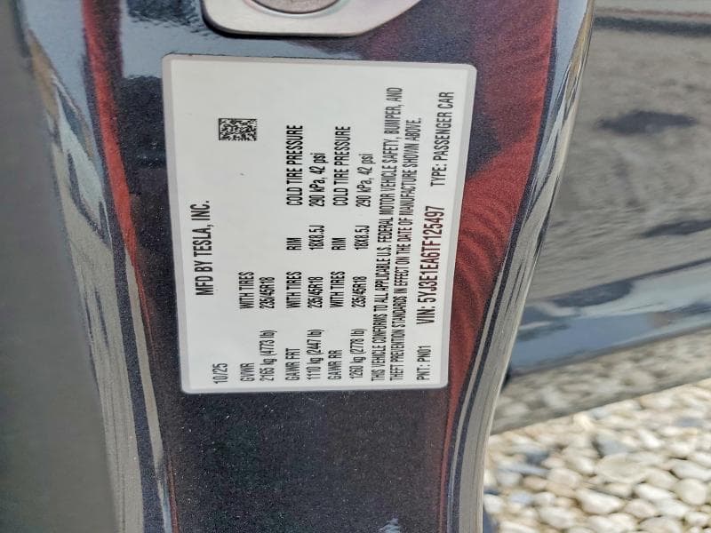 2026 TESLA MODEL 3 13