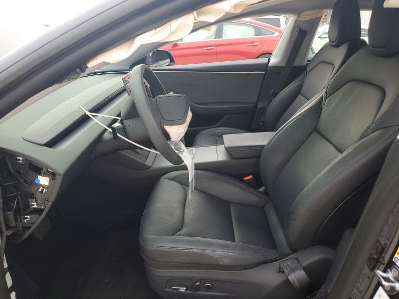 2026 TESLA MODEL 3 7