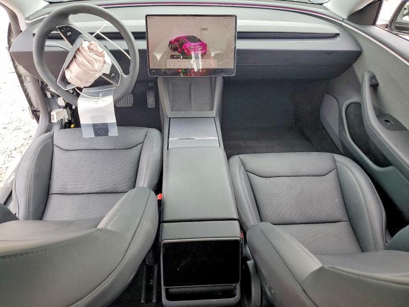 2026 TESLA MODEL 3 8