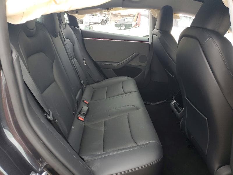 2026 TESLA MODEL 3 10