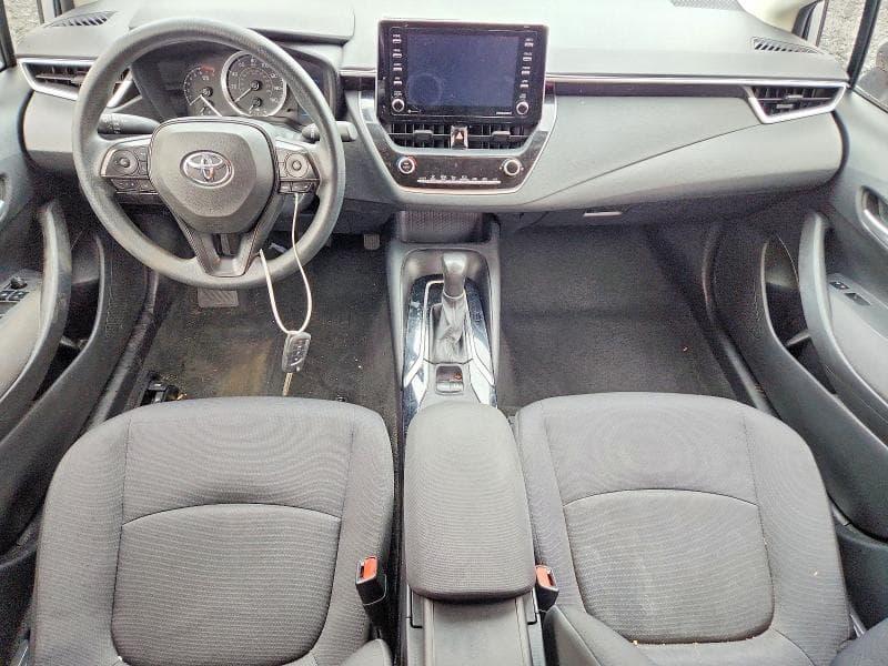 2021 TOYOTA COROLLA LE 8