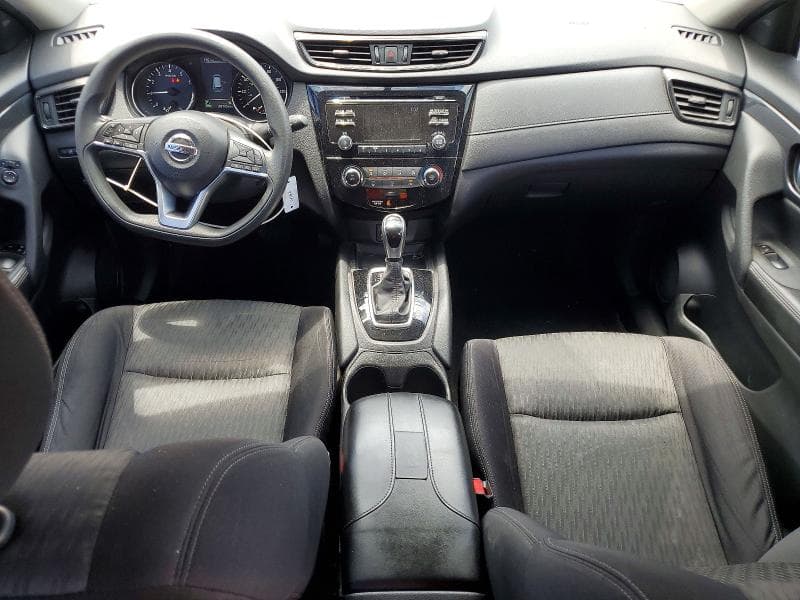 2017 NISSAN ROGUE S 8