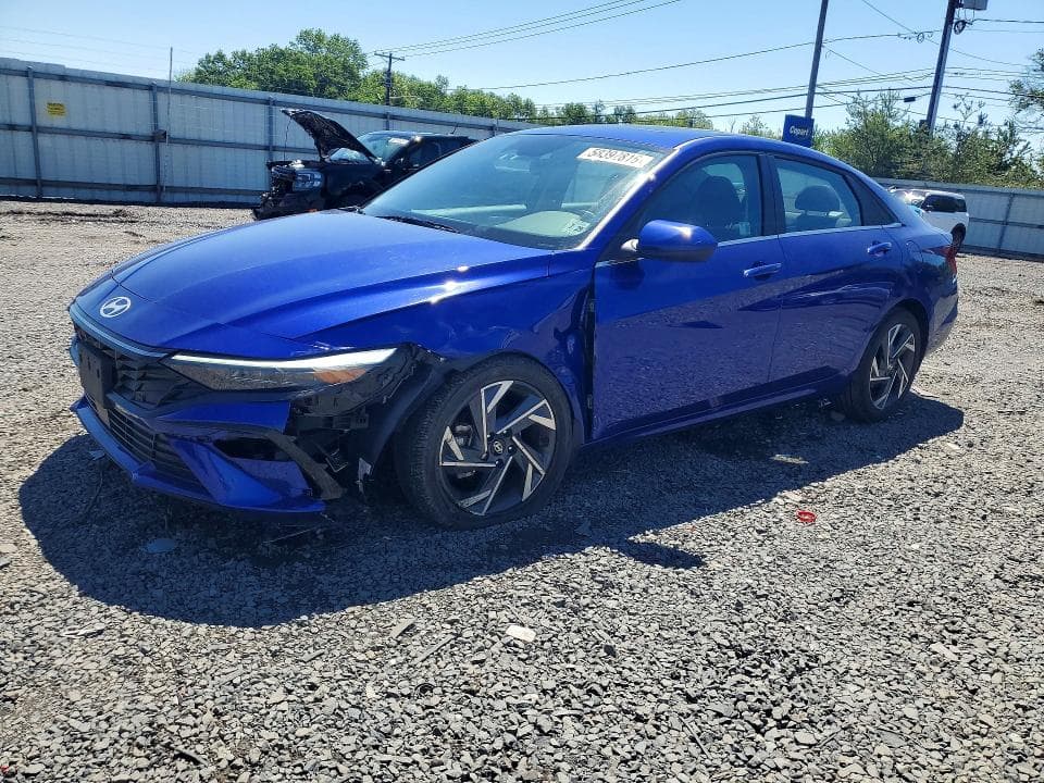 2024 HYUNDAI ELANTRA SEL - 1