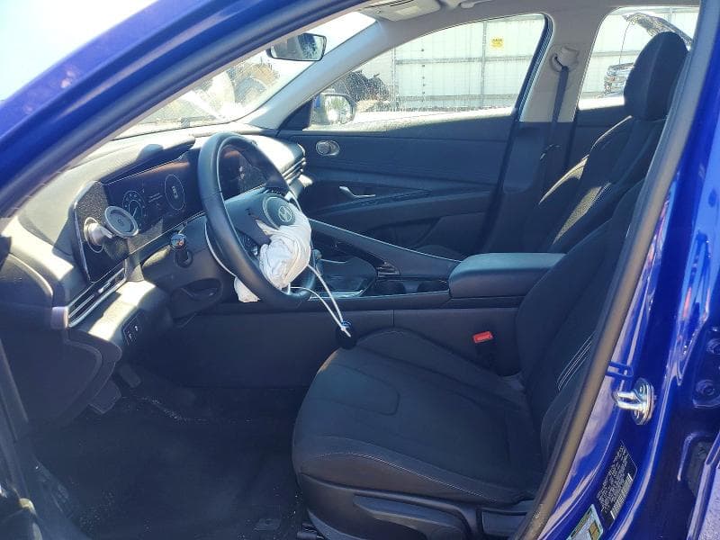 2024 HYUNDAI ELANTRA SEL 7