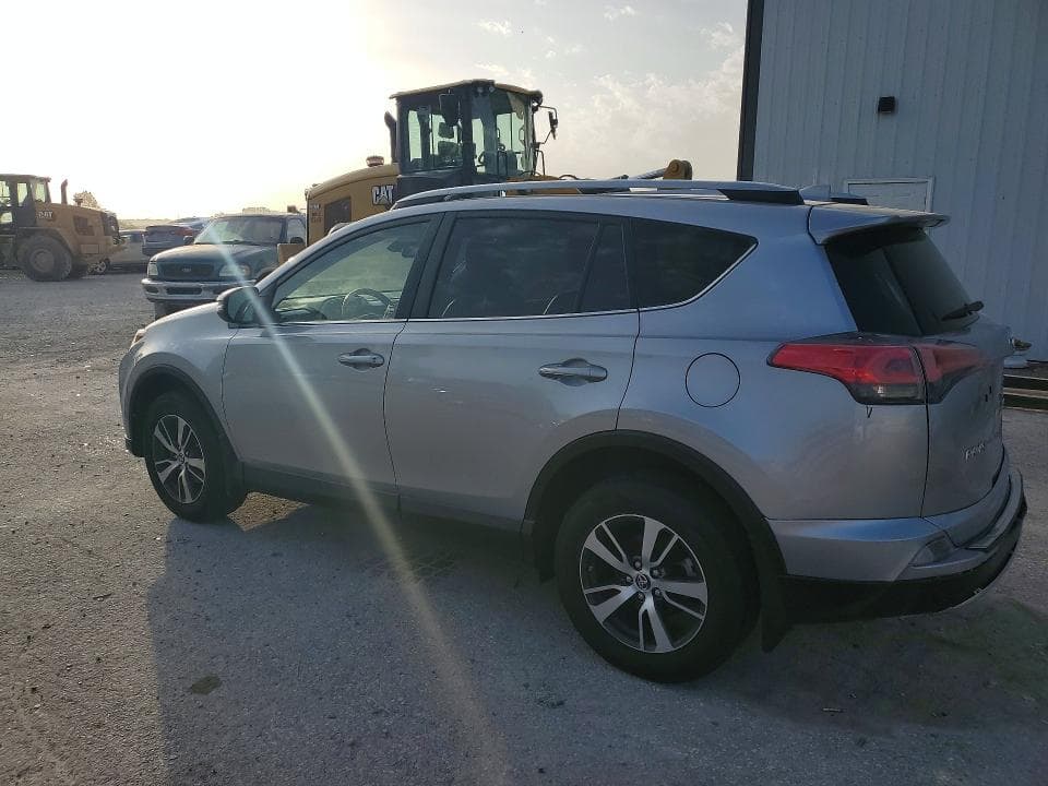 2018 TOYOTA RAV4 XLE XLE 2