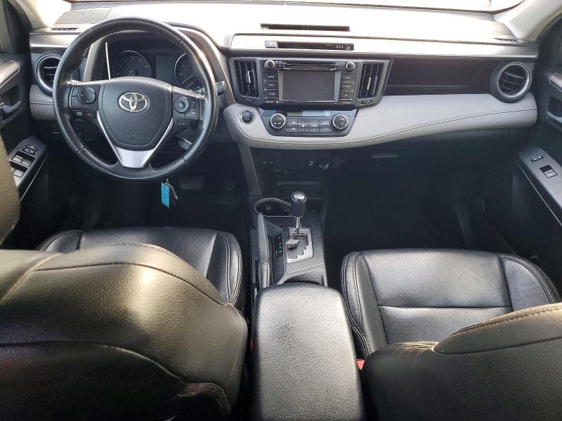 2018 TOYOTA RAV4 XLE XLE 8