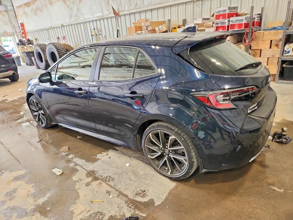 2022 TOYOTA COROLLA XSE 2