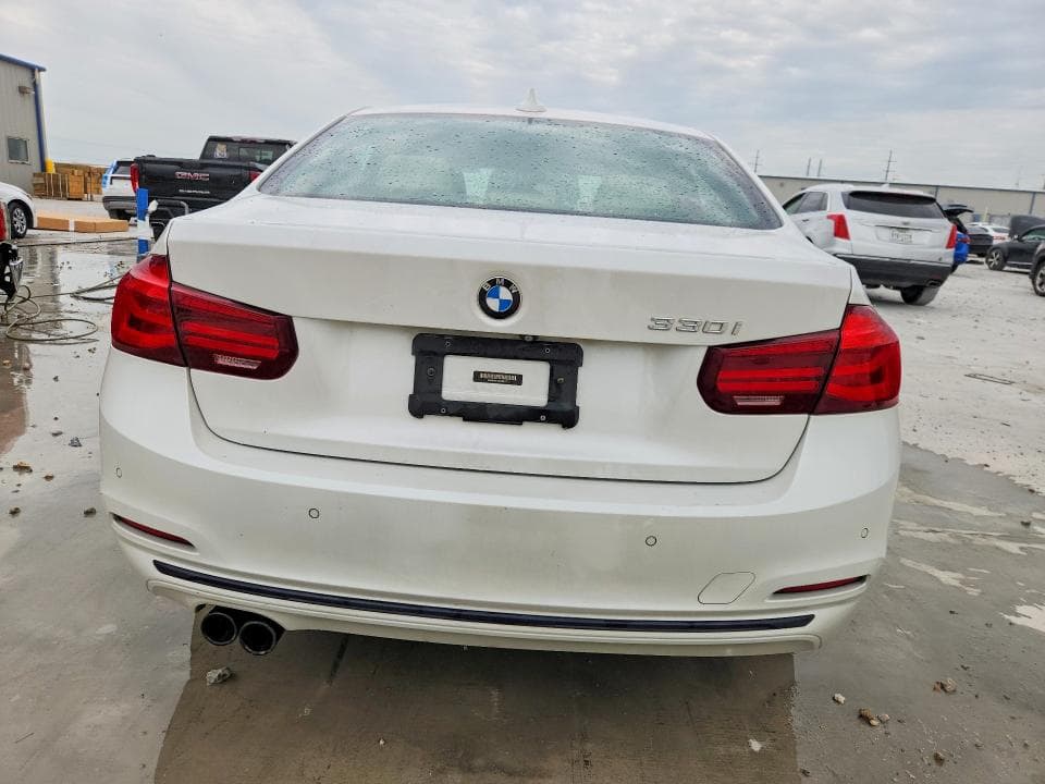 2018 BMW 330 I 6