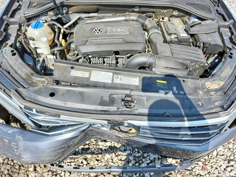2017 VOLKSWAGEN PASSAT SE SE 11