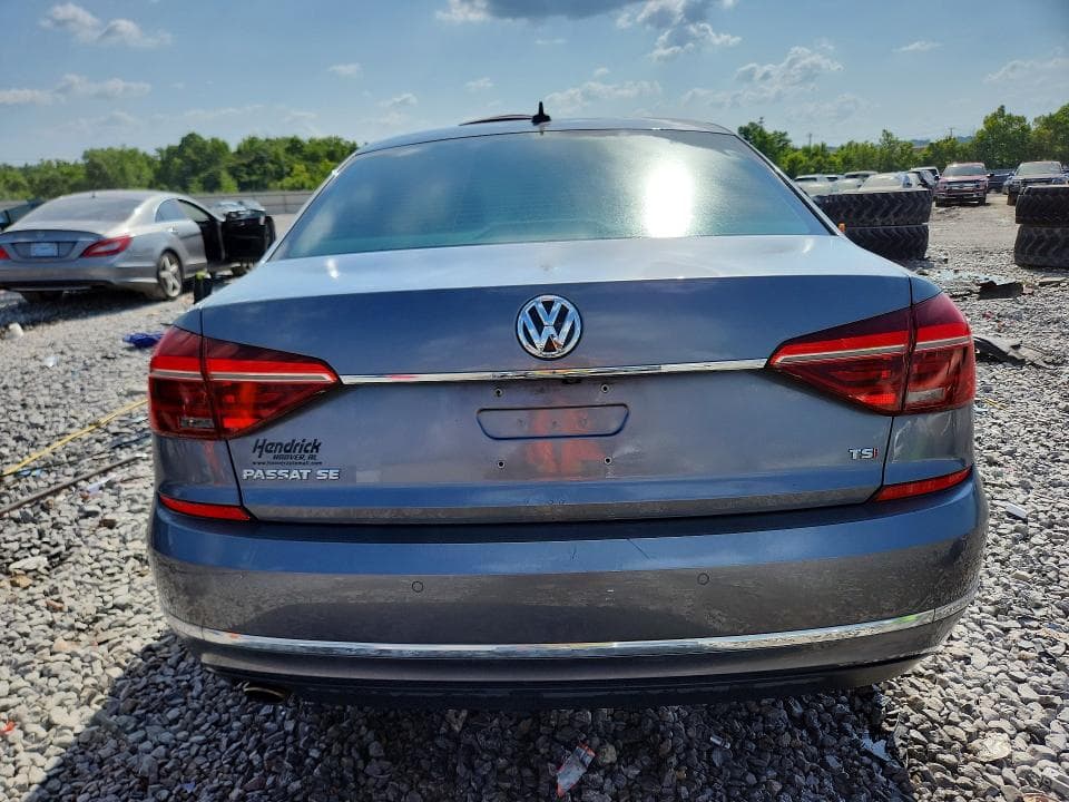2017 VOLKSWAGEN PASSAT SE SE 6