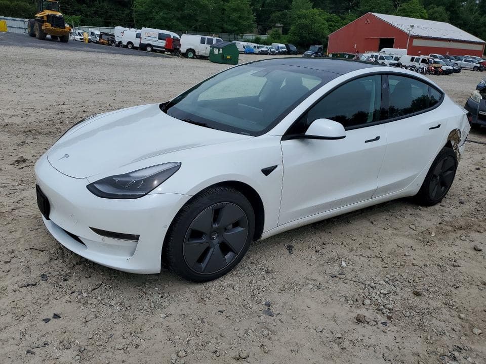 2022 TESLA MODEL 3 1