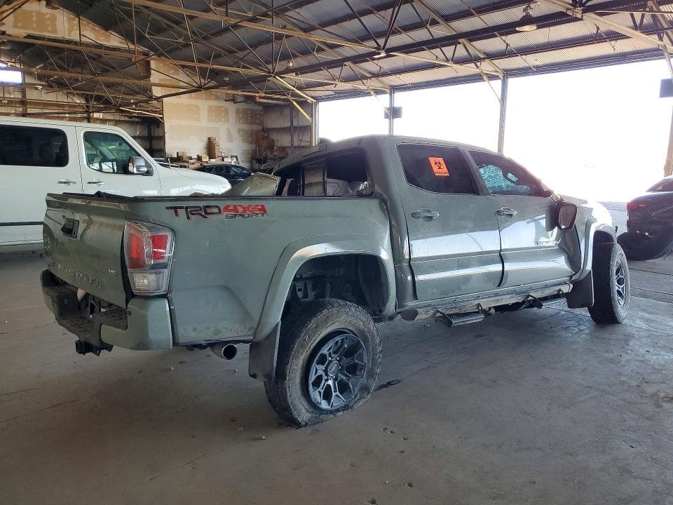 2023 TOYOTA TACOMA TRD SPORT 3