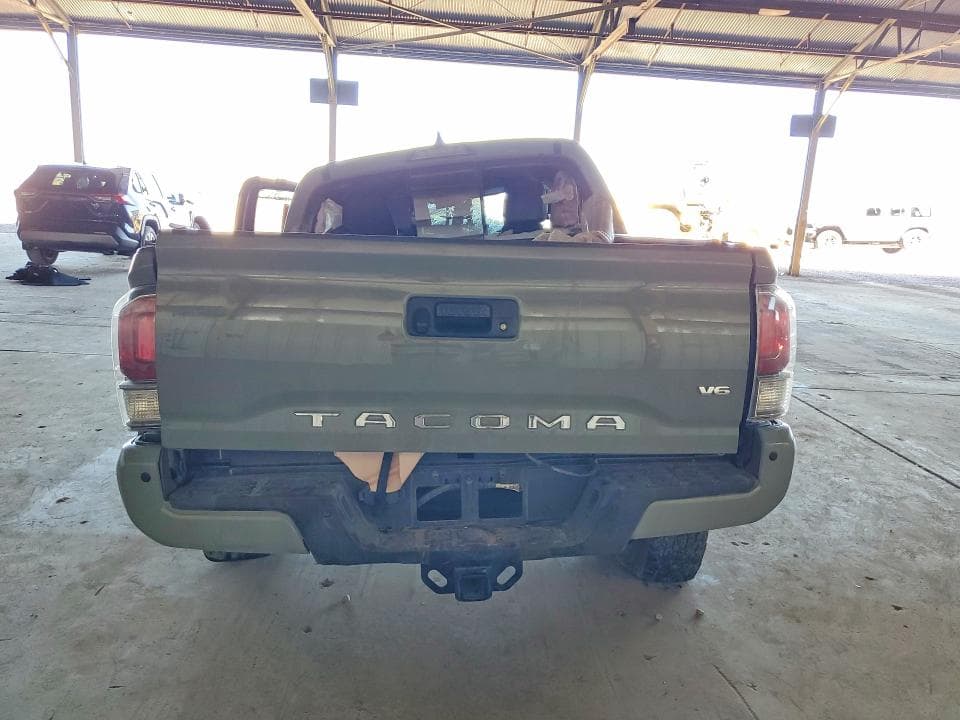 2023 TOYOTA TACOMA TRD SPORT 6