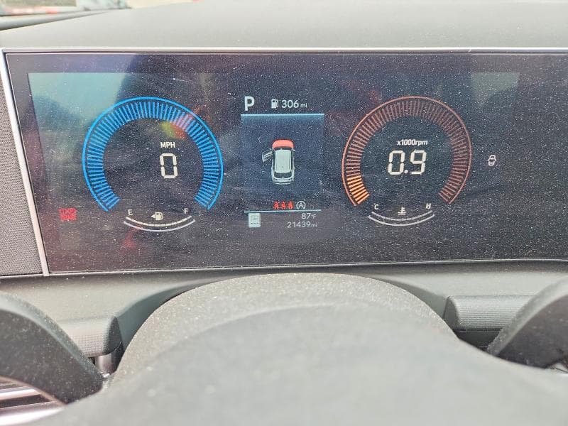 2025 HYUNDAI TUCSON SEL 9