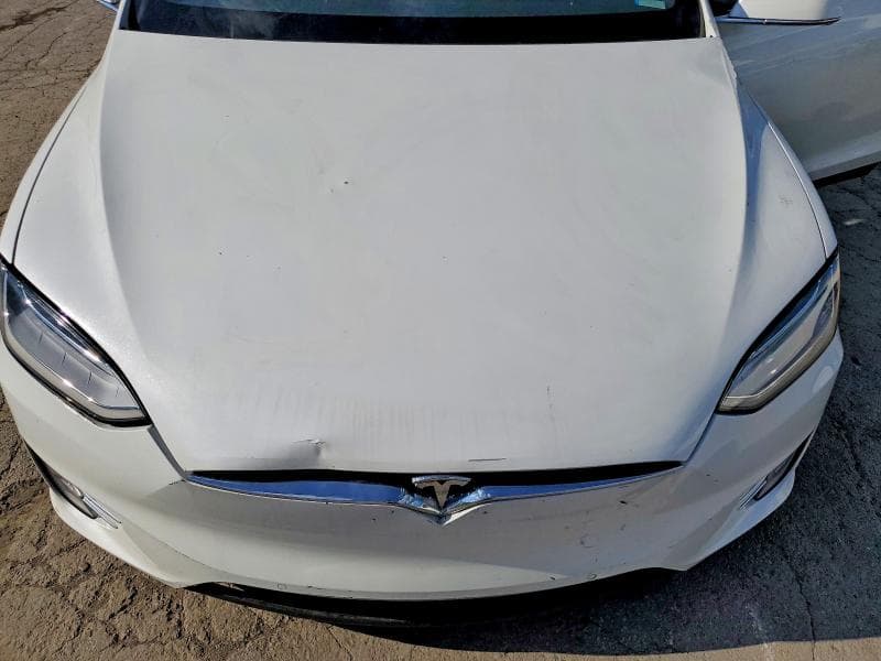 2020 TESLA MODEL X 12