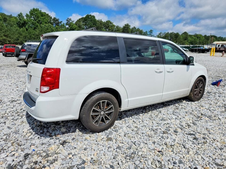 2018 DODGE GRAND CARAVAN GT 3