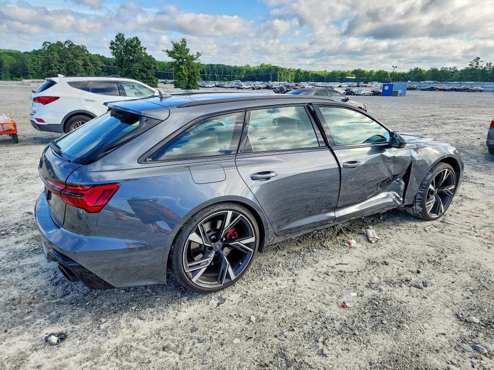 2023 AUDI RS6 3