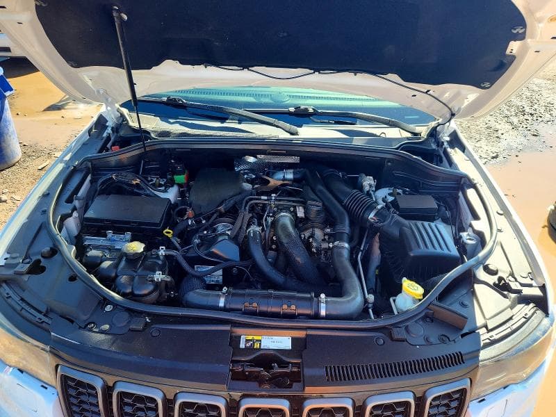2018 JEEP GRAND CHEROKEE OVERLAND 12