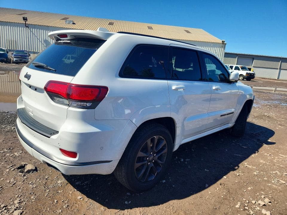 2018 JEEP GRAND CHEROKEE OVERLAND 3