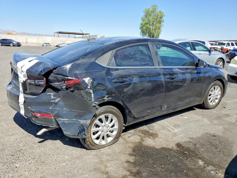 2022 HYUNDAI ACCENT SEL 3