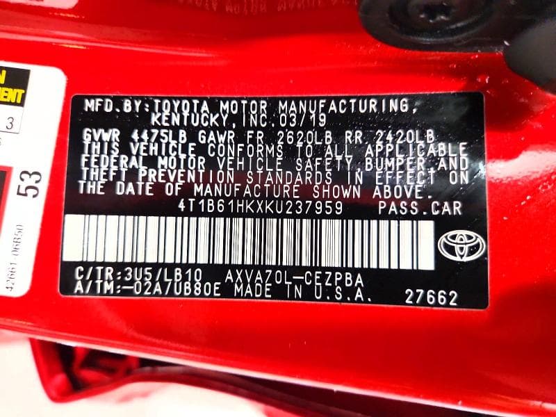 2019 TOYOTA CAMRY XSE 12
