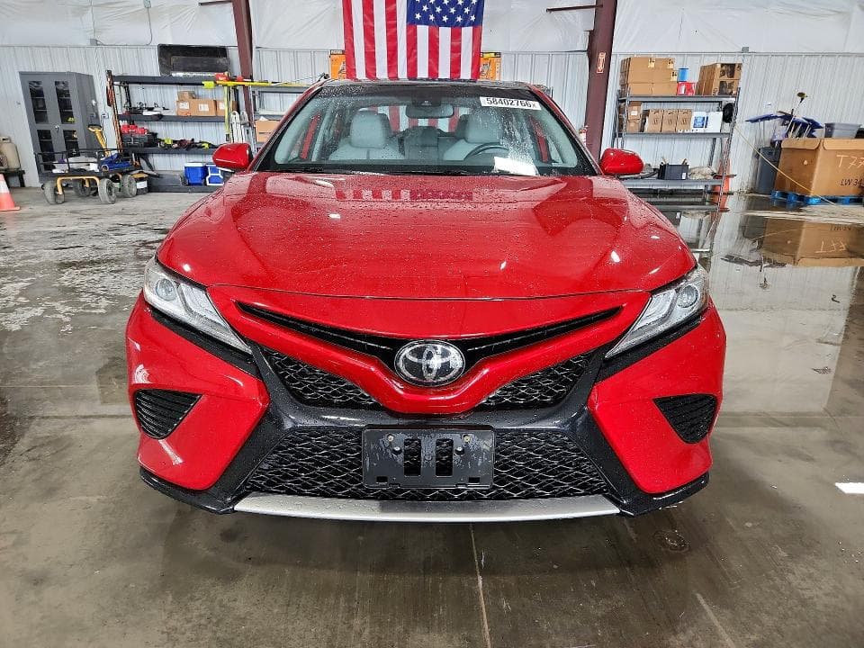 2019 TOYOTA CAMRY XSE 5