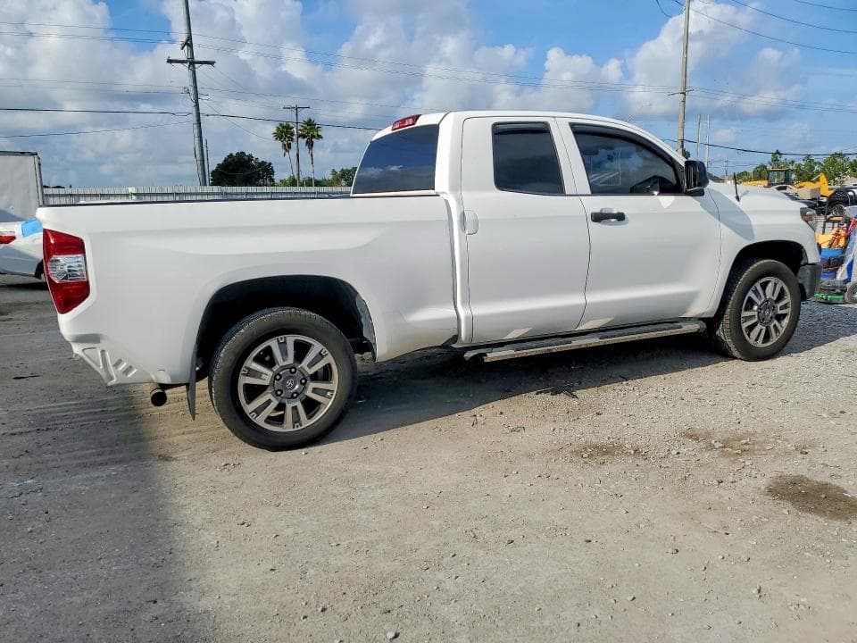2018 TOYOTA TUNDRA SR 3