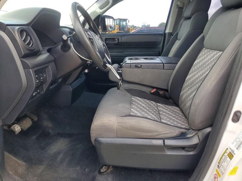 2018 TOYOTA TUNDRA SR 7