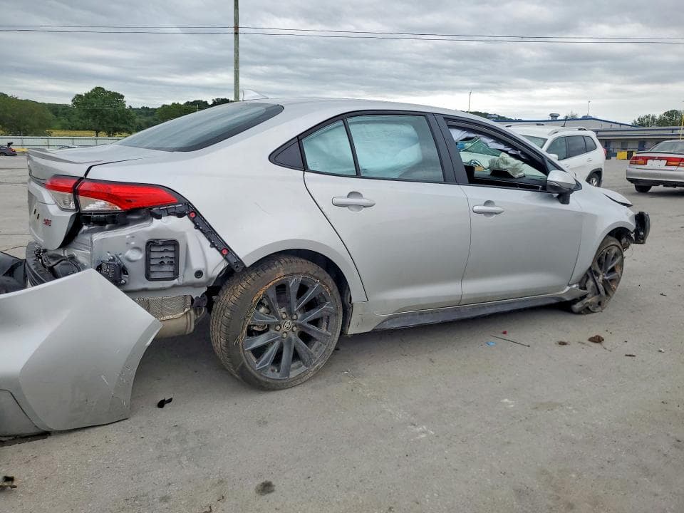 2026 TOYOTA COROLLA SE 3