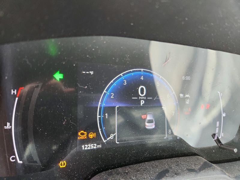 2026 TOYOTA COROLLA SE 9