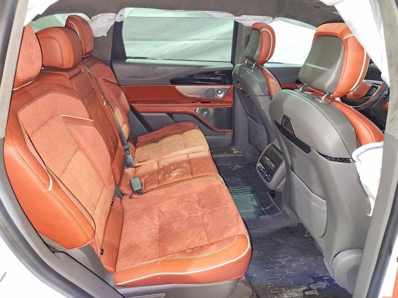 2024 LINCOLN NAUTILUS BLACK LABEL 10