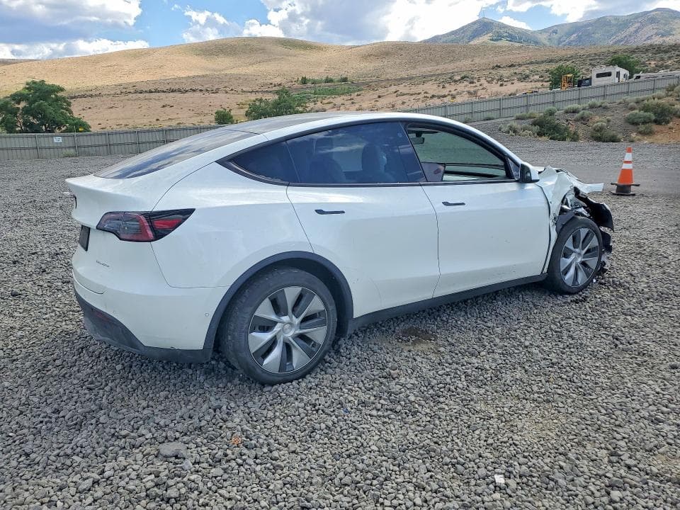 2022 TESLA MODEL Y 3
